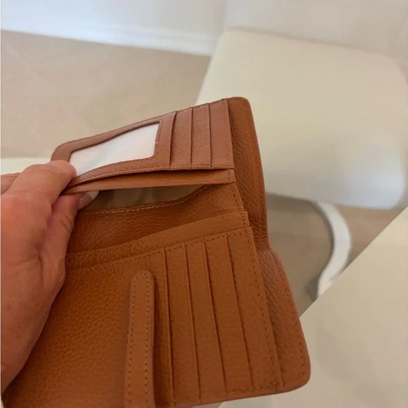CaramelLeather Wallet